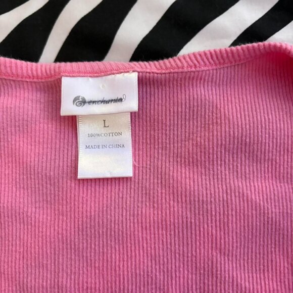 Y2K Ribbed Heart Graphic Tee - Picture 5 of 5